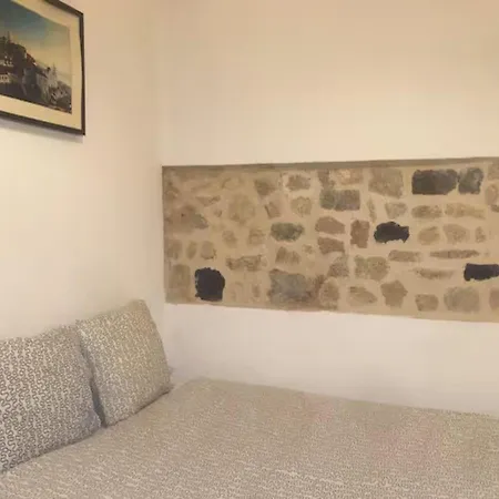 Alfama 1br With Mezzanine Lisboa